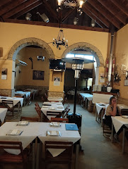 Bodega El Poli