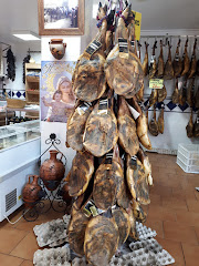 Jamones Asensio - Jamones y carnes del Andévalo de Huelva