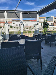 La Tata Café