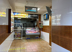 Palacio del Pollo y la Pizza