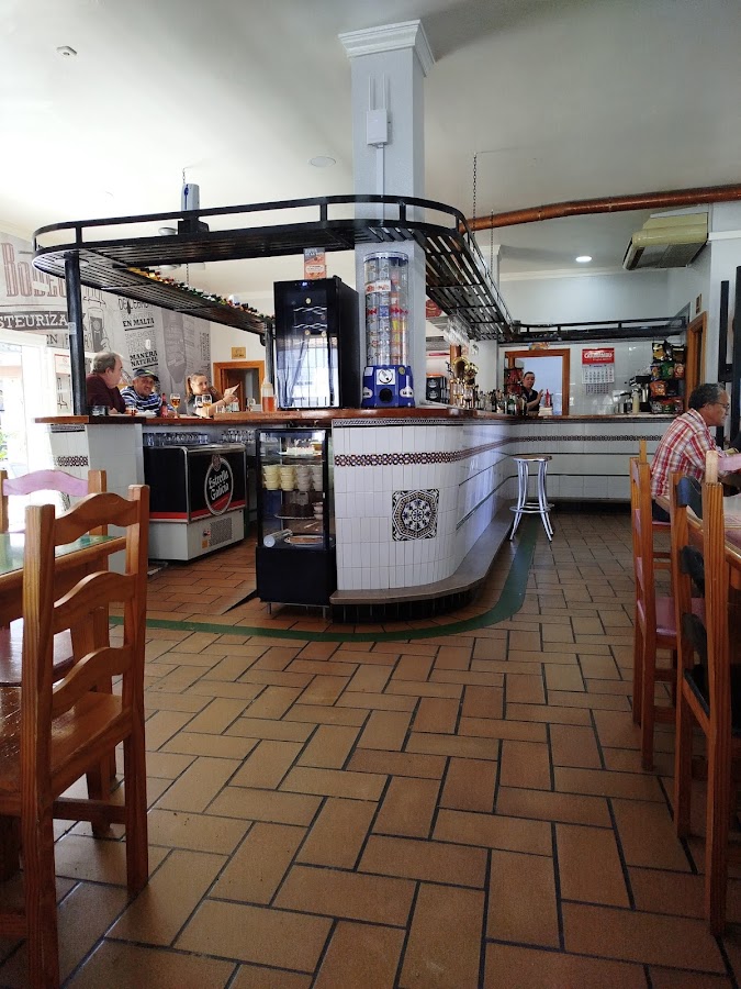 Bar restaurante Casa Hermanos Ferrera Alos