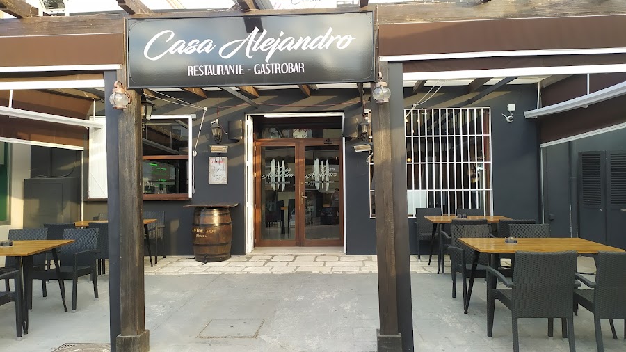 Casa Alejandro
