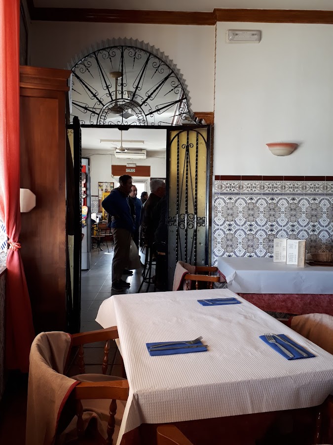 CASA ARIAS C.B