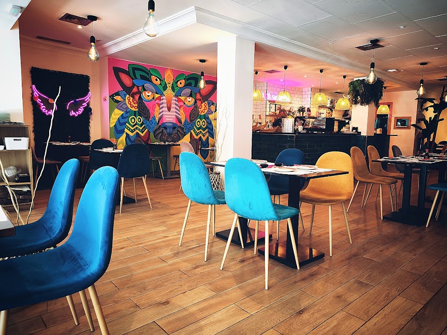 KAZOKU COCINA NIKKEI SEVILLA
