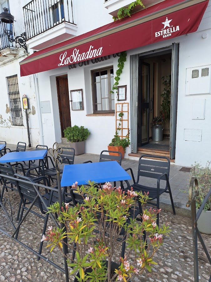 Pizzería Restaurante La Stradina